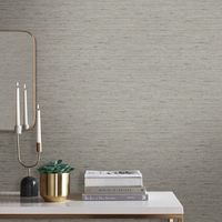 Use Silk Texture Ecru for a simplistic yet modern décor.This fabric effect look will add depth and dimension to your walls, offering a completely unique décor. With a stylish Gray color palette, pair perfectly with almost any other hue!