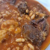 Psal ou Loubia - Ragout de viande aux oignons et haricots · Pita & Chocolat