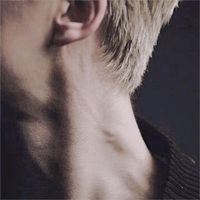 Wanna make some mark on that neck