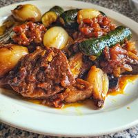 Cretan Summertime Stifado | Kalofagas.ca