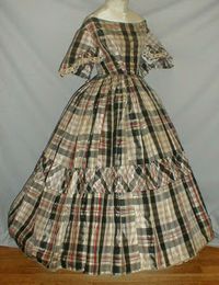 All The Pretty Dresses: American Civil War Era Plaid Dress