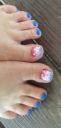 Fourth of July toe nails!