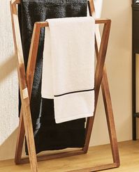 ACACIA WOOD TOWEL RACK