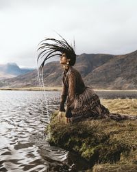 Etro Winter 2023: Bohemian Romance in Scotland