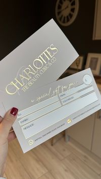 Bespoke gold or silver raised foil gift vouchers, designed specifically to you with your logo and brand colours. Great for beauty business / salons, but not limited to. Have a different business such as cleaning, landscaping, fashion or other? Not a problem, we will customise to you :) Please type your brand colours, and contact details into personalisation, and email us your logo: holly@nyreedesigns.co.uk Thank you!