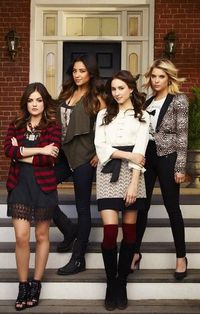 Who you would date if you were in Pretty Little Liars?