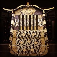 Onna Norimono, Lady's sedan chair,c. 1790, lacquer and gold in wood, engraved copper, windows in gauze, Japa - elisa.gagliardimangilli