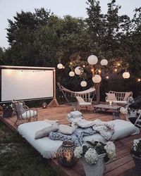 Entertaining Under the Stars | Cozy Boho Outdoor Spaces | Boho Backyard | Boho Home Decor Inspiration | Wonder Forest