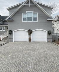 This driveway idea was inspired by our Westmount Paver. Its perfectly clean lines will bring a contemporary feel to popular rustic farmhouse or traditional colonial designs. Perfect as an accent in large landscape designs or to be the main focus in a herringbone walkway or driveway, its clean and simple lines will bring flair and definition to any landscape renovation project.