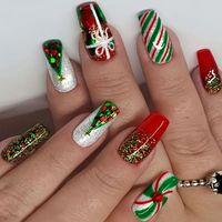  #ChristmasNails #HolidayNailArt #FestiveNails #ChristmasNailDesign #WinterNails #HolidayGlam #ChristmasNailIdeas #SeasonalNails #SparklingChristmasNails #CozyNailArt