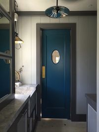 steven-gambrel-42-howard-street-sag-harbor-habituallychic-013, butlers pantry swinging door