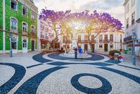 Looking to retire in Portugal? Then take a look at our list of seven of the most welcoming towns to retire in Portugal. There's something for everyone here.