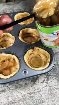 INGREDIENTS: 1 container of Clnnamon Roll Grands 1 can of apple pie filling 1 cup all purpose flour 1/2 cup cold butter 1/2 cup sugar 2 tbsp cinnamon