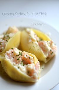 Creamy Seafood Stuffed Shells