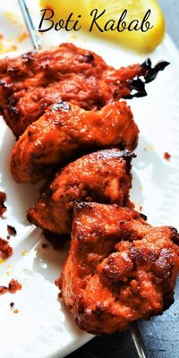 Make this super easy Chicken Boti Kabab recipe with tender, extremely juicy chicken pieces that remain that way even after getting cooked. These Indian chicken kababs are perfect for picnic, potlucks, party appetizers, game day, backyard barbecues & grilling season. Great news is that they are freezable. Step by step method included. #chickenbotikabab #chickenbotirecipe #chickenbotimasala #chickenkabobmarinade #chickenkababsrecipes #partyappetizerseasy #partyappetizers #indiankabobs #skewera