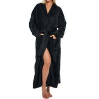 Immerse yourself in the world of ultimate comfort with the Alexander Del Rossa Women's Soft Plush Fleece Hooded Bathrobe. These full-length, hooded housecoats for women are not just a piece of clothing; they're a cocoon of coziness, a sanctuary of softness that transforms your everyday routine into a luxurious experience. Crafted from premium, plush fleece, this bathrobe is synonymous with warmth and comfort. Its sumptuous fleece fabric feels like a gentle hug, enveloping you in a layer of warmth that's perfect for those chilly mornings or relaxing evenings. The robe plus size fleece is not only cozy but also durable, maintaining its softness and warmth wash after wash. Bata de baño para mujer. The design of this robe reflects thoughtfulness and attention to detail. The hood adds an extra