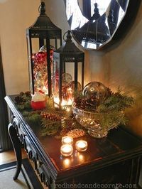 Christmas Decor idea for your home. If you like DIY home decor projects and want to a fun and easy idea to decorate your home for christmas check out this budget friendly project. #diy #christmasdiy #christmashomedecor #holidaydecor