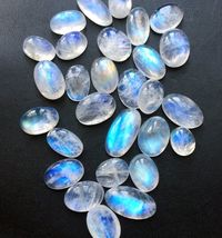 PLEASE SELECT YOUR DESIRED WEIGHT/SIZE/QUANTITY/LENGTH FROM THE DROP DOWN MENU WHILE MAKING YOUR PURCHASE.This listing is for 10-20mm Rainbow Moonstone Oval Plain Cabochons, Rainbow Moonstone Gemstone For Jewelry, Loose Gems Moonstone Oval (5Pcs To 10Pcs Options)Gemstone: Rianbow Moonstone CabochonsSize (mm):10-20mmColor: White with RainbowItem Code : GODA350These are Gemstones at Wholesale prices. (Measurements and weight are close to approximations.)100% GenuineGreat quality for making Necklac