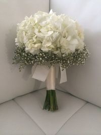 White hydrangea and baby's breath