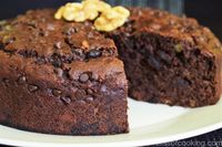 Chocolate and Walnut Banana Cake (Eggless)