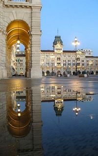 Plaza de la unidad de Italia, Trieste, Italia