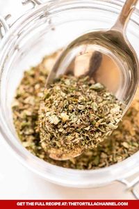 This easy Greek seasoning blend is made with simple pantry staples. Perfect to add to meat, poultry, fish or veggies. This seasoning is gluten-free so give it a try. Save the pin for later.