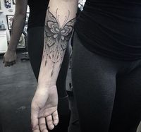 Here are the best wrist butterfly tattoo ideas that can never go wrong for any girl, carrying any style and suitable to all types of personalities.