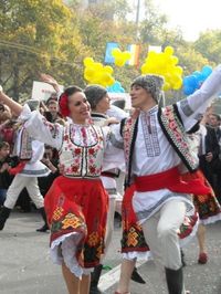 DANCE~Moldova dancers