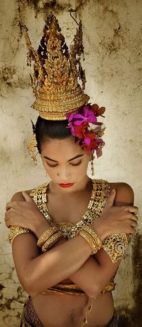 Colors of Thailand, learn more about the fabulous and traditional Thai style; theculturetrip.com