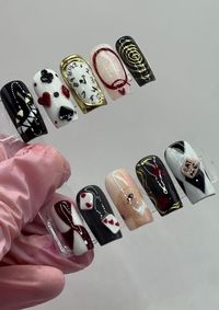 ♦️🐇♠️ picture set made in med square why should you choose press ons? press ons make customising your nails easier and cheaper, you can change your nails on a week to week basis for people, like myself, that get bored of designs easily and want to change your nails frequently without breaking the bank and compromising the health of your nails. choosing custom made to order nails allows for full customisation, better quality nails and are reusable:) if you would like a fully custom set please connect with me on Instagram @moonienailz