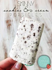 Skinny Cookies and Cream Popsicles