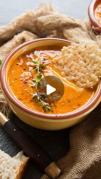 Chris Collins on Instagram: "Always great to have a cracking tomato soup recipe up your sleeve and this is my all-time favourite way to make it! Simple, yet simply delicious. Enjoy 😄 Chris x  ROASTED TOMATO SOUP | Serves 4  INGREDIENTS  ➡️SOUP: 1kg/2lb Fresh Tomatoes 240ml/1 cup Chicken Stock (sub veg stock) 3-4 cloves of Garlic, skin on (or more!) 1 medium White Onion, diced 1 tbsp Butter 1 tbsp Tomato Puree (Paste in US) 1/2 tbsp Balsamic vinegar 1 large handful Fresh Basil Leaves few sprigs of Fresh Thyme ➡️GRILLED CHEESE: 8 medium slices of Bread (Sourdough works well) 2 cups/200g Cheddar (for crust) 1 cup/100g Gruyere 1 cup/100g Mozzarella Butter  METHOD  1️⃣Preheat oven to 200C/390F. Halve the tomatoes then place on a large tray.  Generously season the flesh with salt & pepper then