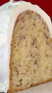 Banana Cake with Cream Cheese Icing ~ super-simple and moist... one of the BEST cakes ever... my Nonnie used to make this