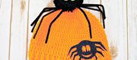 [Free Pattern] Mind-Blowingly Cute And Simple Spider Pom-Pom Hat - Knit And Crochet Daily