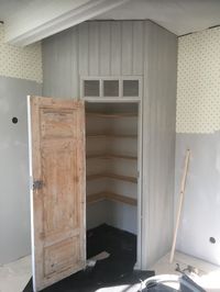 Build pantry in kitchen, use an old door 😍 cornerpantry #kitchencorner #kitchenpantry #kitchenbacksplash #kitchenredo #kitchenremodel #kitchencabinets #kitchendesign #kitchenstorage