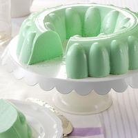 Simple Lime Gelatin Salad Recipe: How to Make It