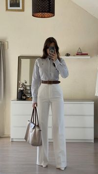 Classy Ralph Lauren women | ralph lauren outfit | spring outfit idea |