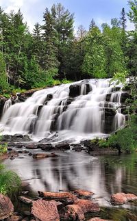 Bond Falls