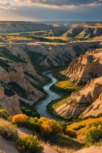 ❄️ Explore the untamed wilderness of the North Dakota Badlands as Theodore Roosevelt National Park showcases its breathtaking landscapes through the seasons, offering a unique experience for adventurers and history buffs alike. 💫 Discover the best time to visit and let the rhythm of the Badlands harmonize with your adventure. 🌍