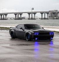 Full black dodge challenger 2010❤️‍🔥