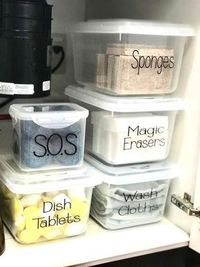 How to Organize Under the Kitchen Sink #kitchenorganization