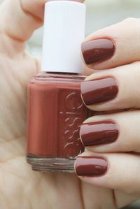 Essie Very Structure