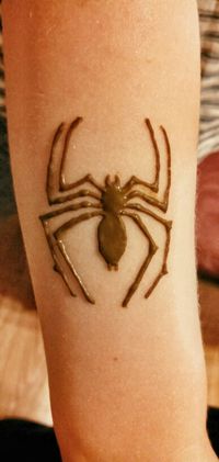 Spiderman henna