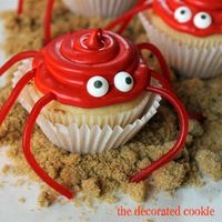 cupcake crabs with licorice lace legs.