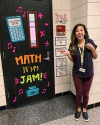 What better way to welcome your students than these ideas for bright classroom doors. (They make great bulletin boards, too!)