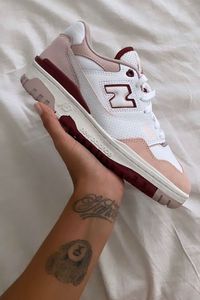 New Balance 550 | White Scarlet (W)