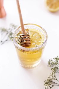 Spring Buzz (Chamomile, Whiskey and Honey Cocktail) - Broma Bakery