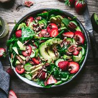 Strawberry Avocado Quinoa Salad (Vegan) - Crowded Kitchen