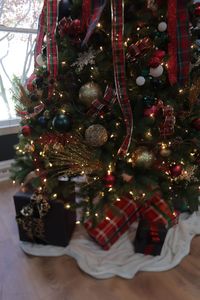 Ralph Lauren Inspired Christmas Tree + Mad for Plaid -