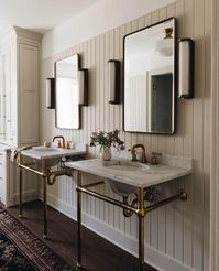 Benjamin Moore Ashwood + Oxford White. Design by Blanc Marine Interiors